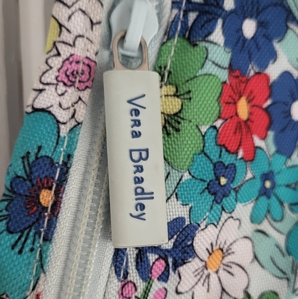 Vera Bradley Far Out Floral Sling Backpack Shoulder Bag - Picture 4 of 7